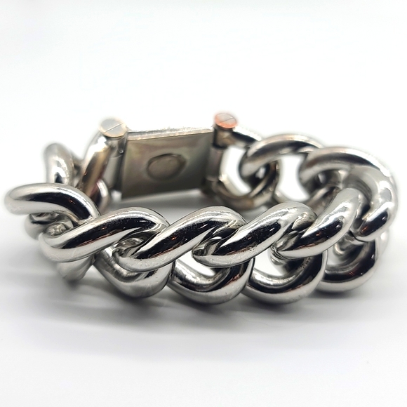 Michael Kors Chunky Twist-Lock Wide Chain Bracelet! Shiny Silver! - Picture 7 of 15